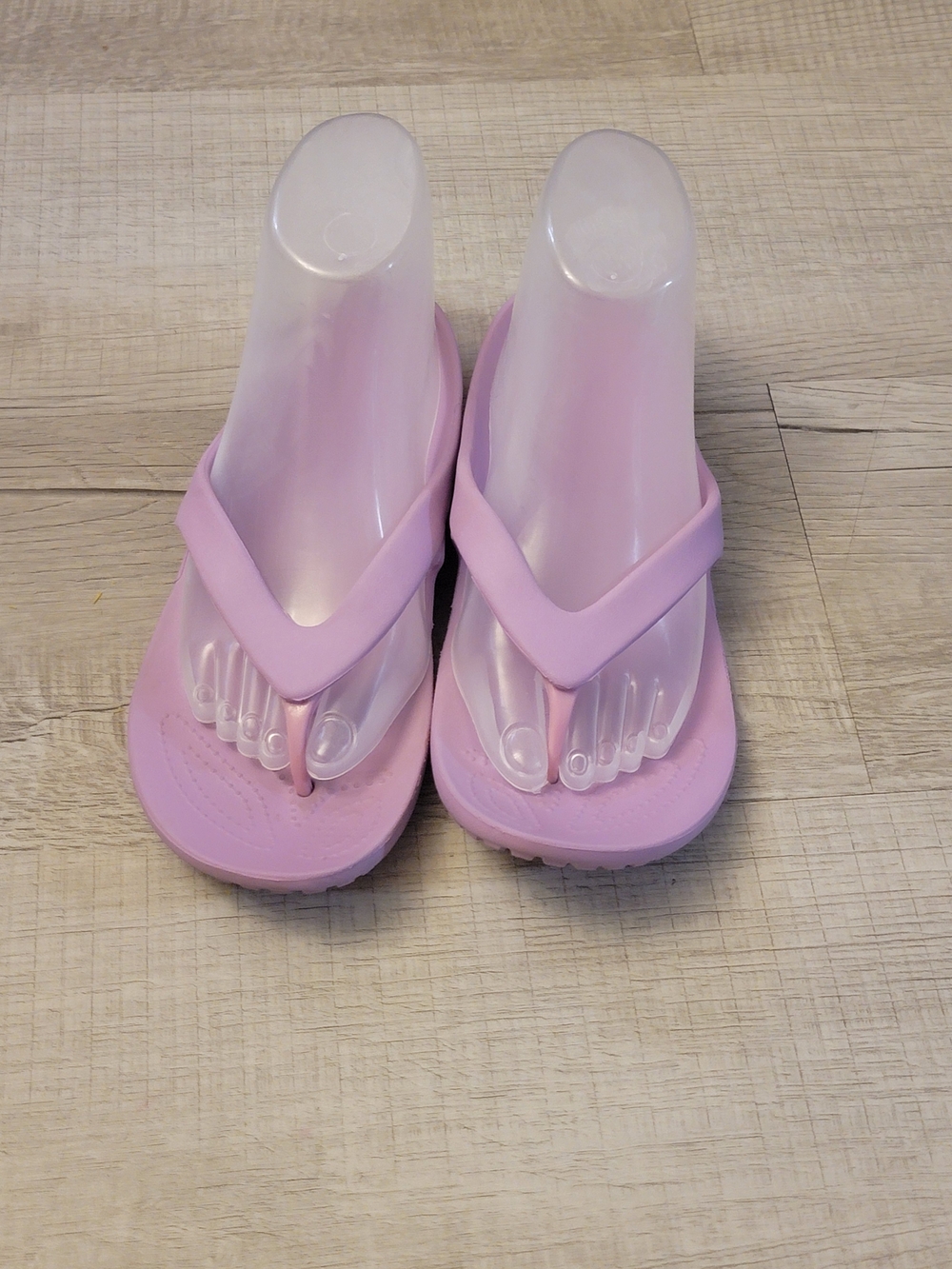 Women’s Pink Crocs Flip Flop Sandals